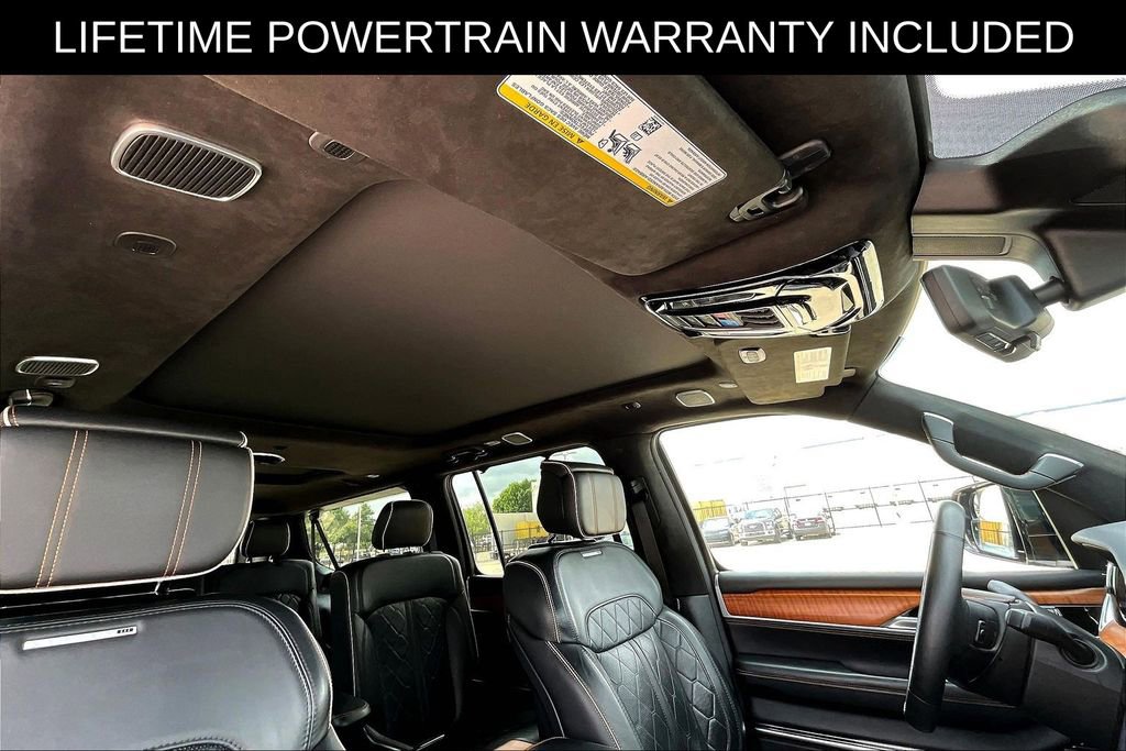 Used 2024 Jeep Grand Wagoneer L Series III image 22