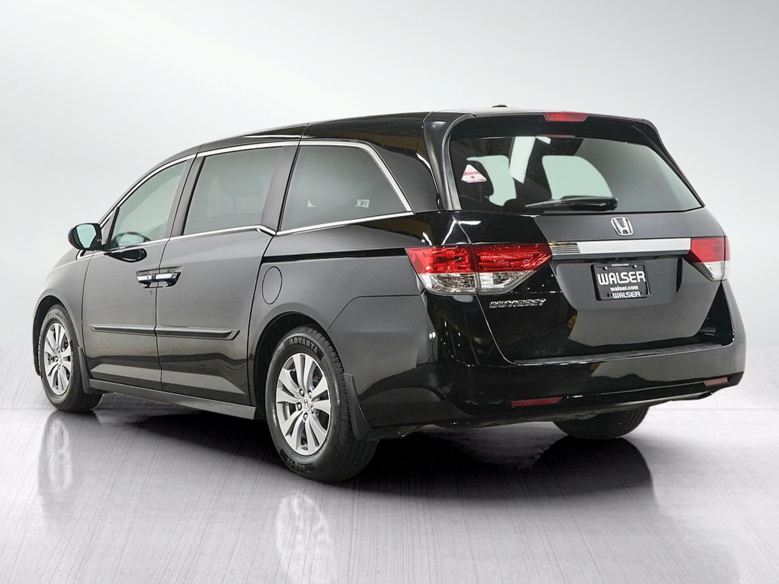 Used 2015 Honda Odyssey EX-L image 3