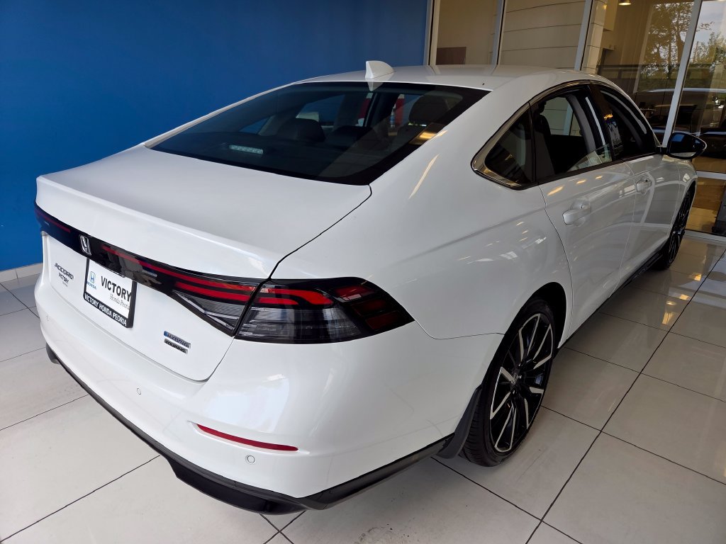 Certified 2024 Honda Accord Touring image 6