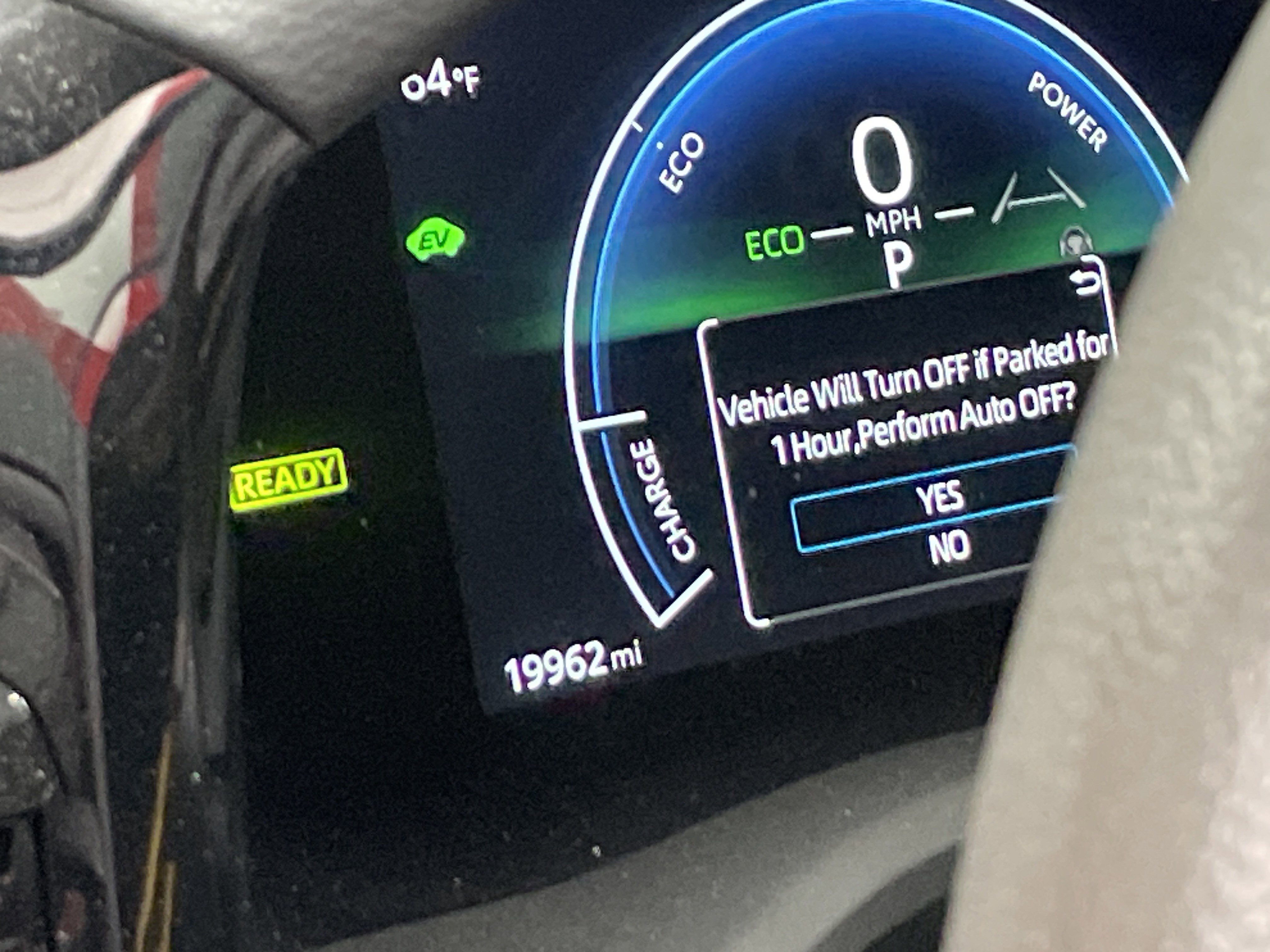 Used 2025 Toyota Camry LE w/ Convenience Package FWD image 8