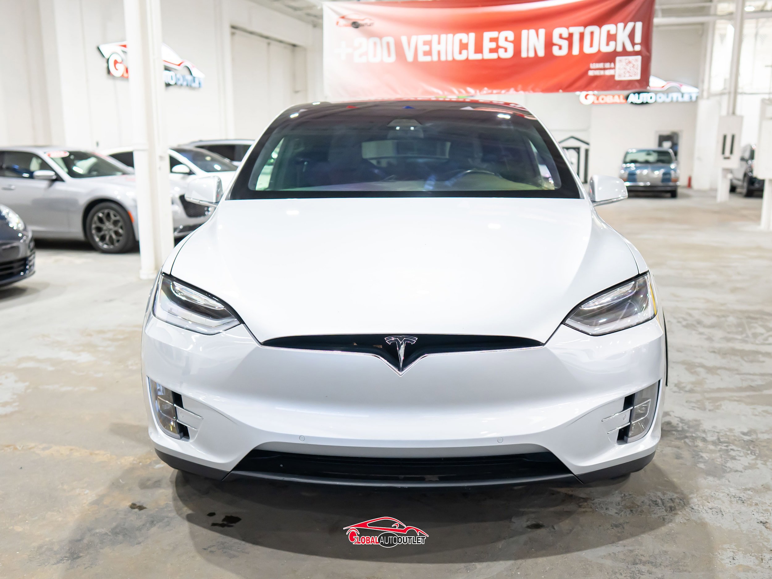 Used 2017 Tesla Model X 100D AWD/4WD image 2