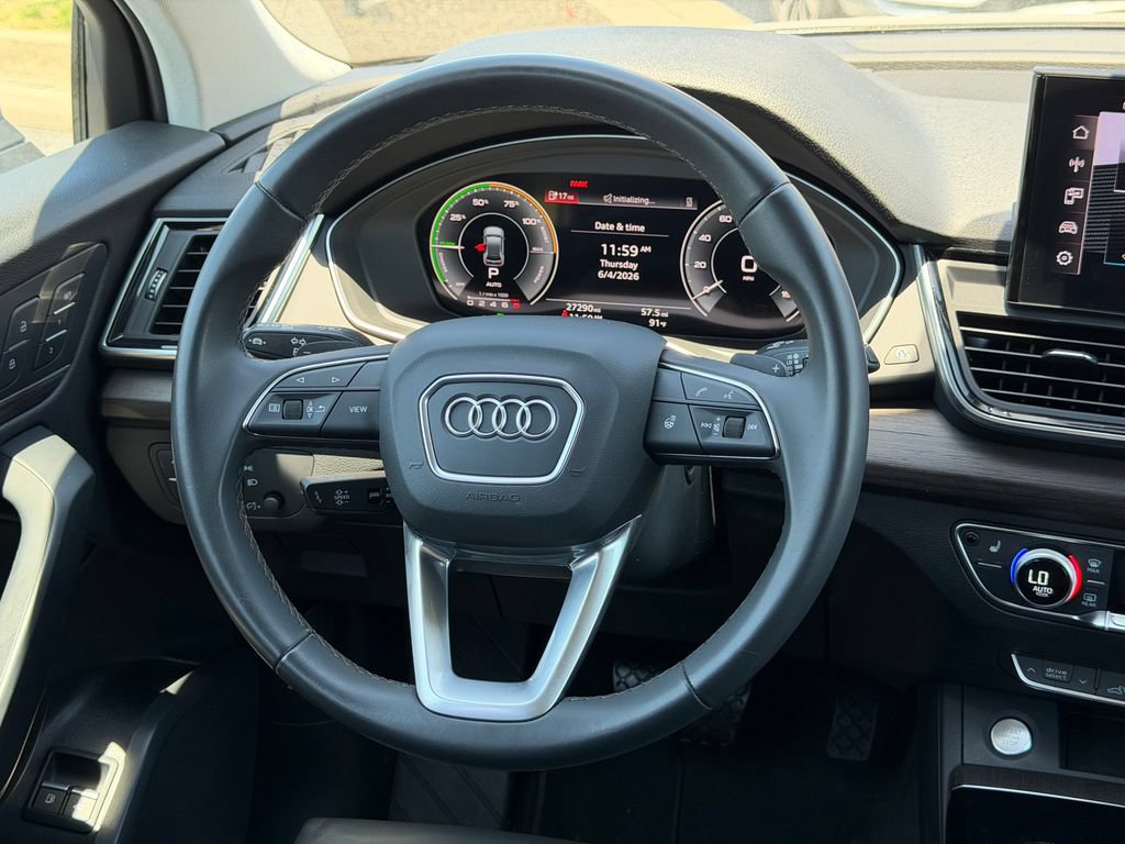 Used 2023 Audi Q5 e Premium w/ Convenience Package AWD/4WD image 22
