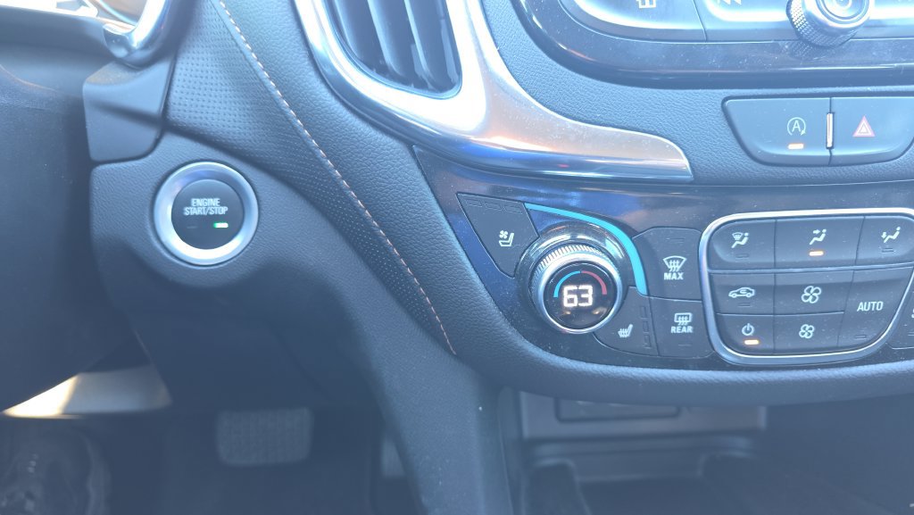 Used 2024 Chevrolet Equinox Premier FWD image 21