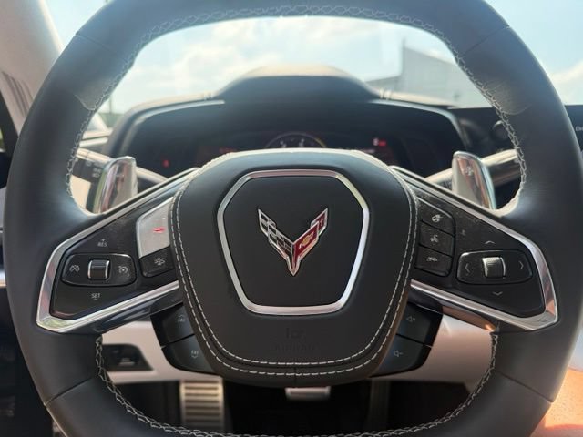 Used 2025 Chevrolet Corvette Stingray Premium Conv w/ Z51 Performance Package RWD image 20
