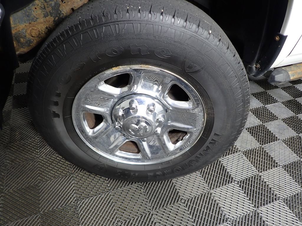 Used 2017 RAM 2500 Tradesman w/ Chrome Appearance Group image 48