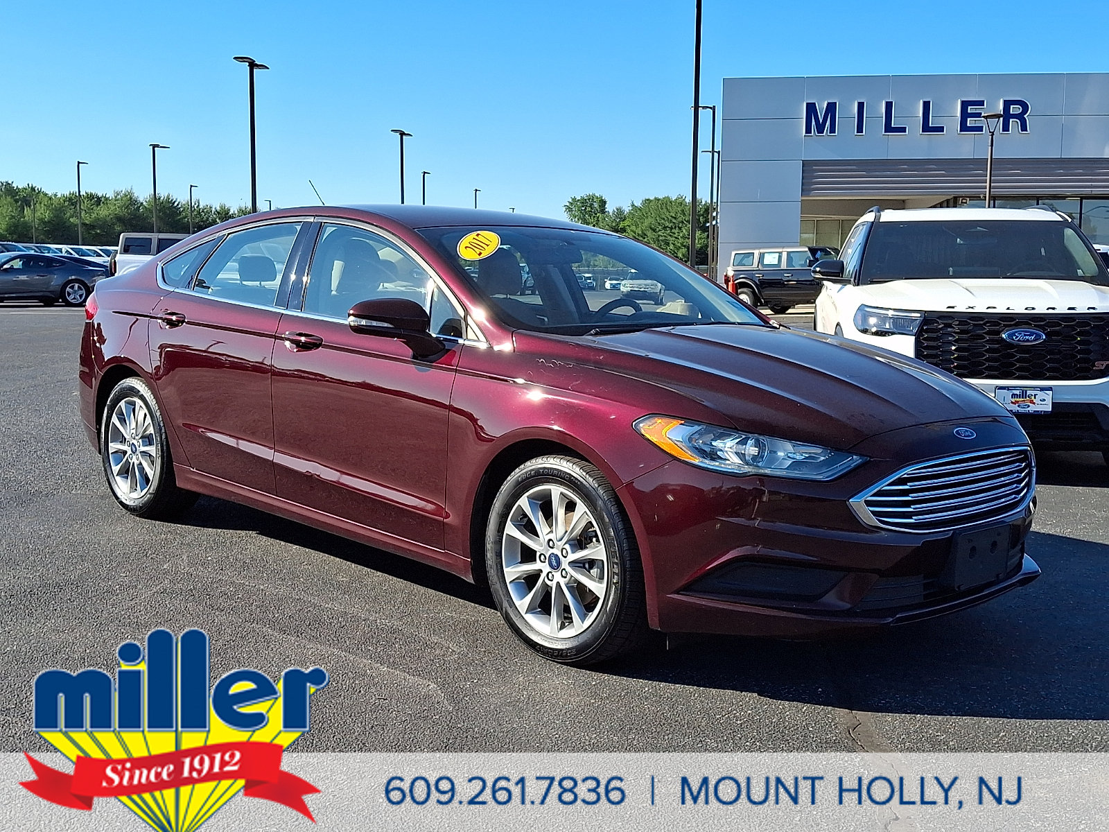 Certified 2017 Ford Fusion SE w/ Fusion SE Technology Package