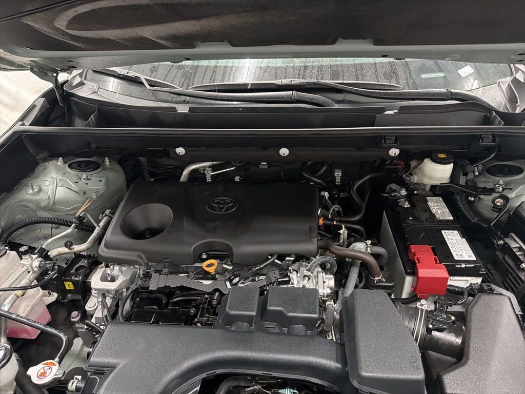 Used 2023 Toyota RAV4 XLE w/ Convenience Package image 32