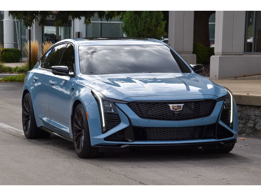 Used 2026 Cadillac CT5 V Blackwing image 2