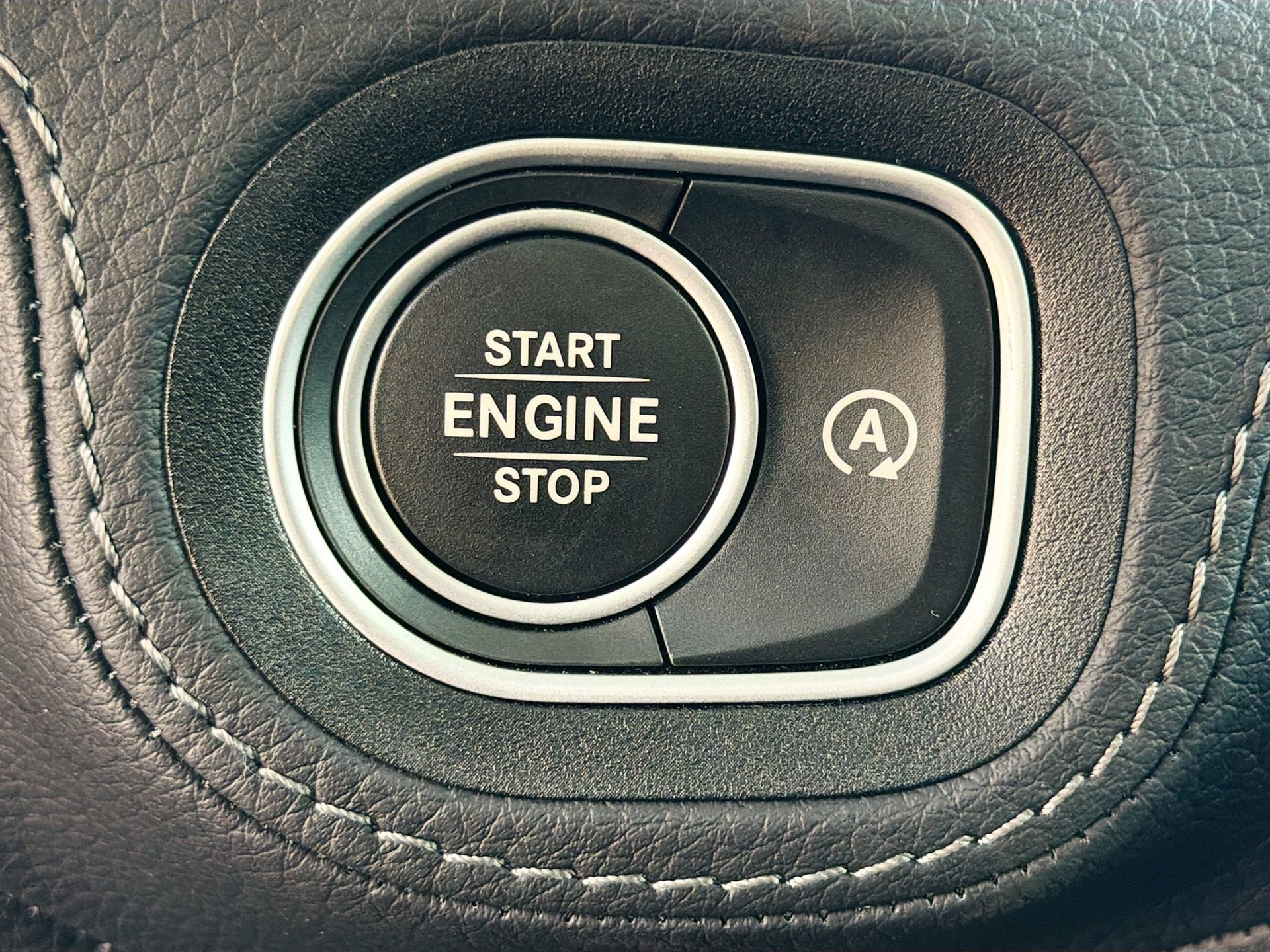 Used 2025 Mercedes-Benz GLE 53 AMG 4MATIC image 37