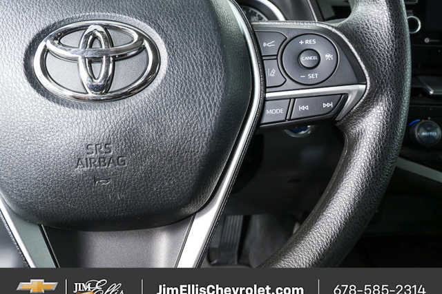 Used 2022 Toyota Camry LE FWD image 10