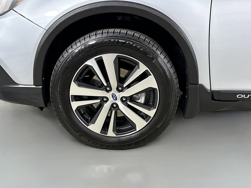 Used 2019 Subaru Outback 2.5i Limited w/ Protection Package #1 image 32