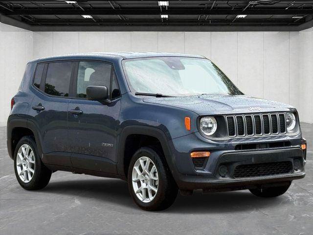Certified 2023 Jeep Renegade Latitude AWD/4WD image 7