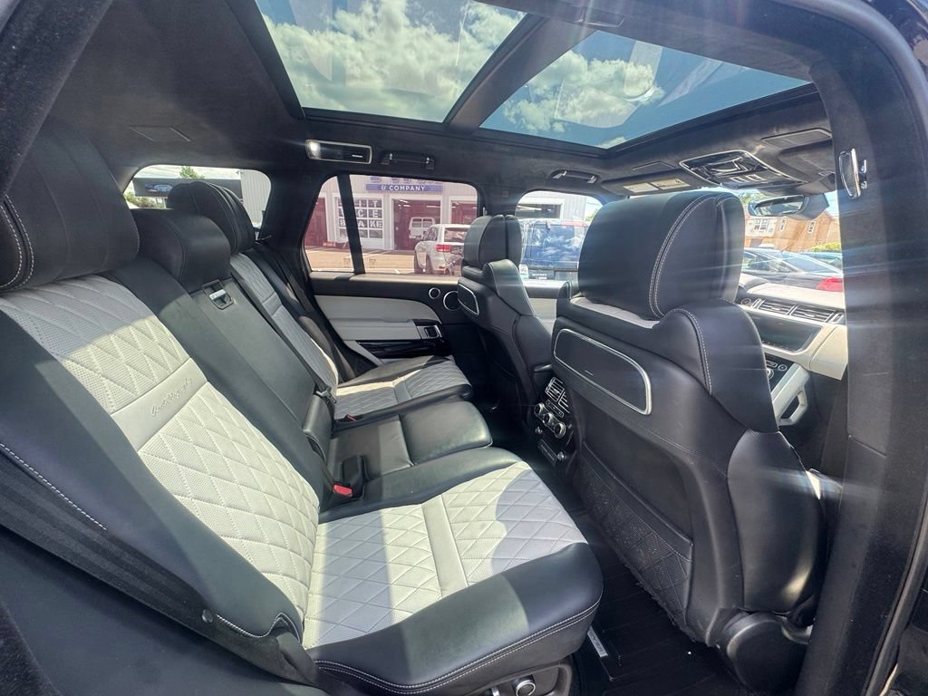 Used 2017 Land Rover Range Rover SV Autobiography Dynamic AWD/4WD image 26
