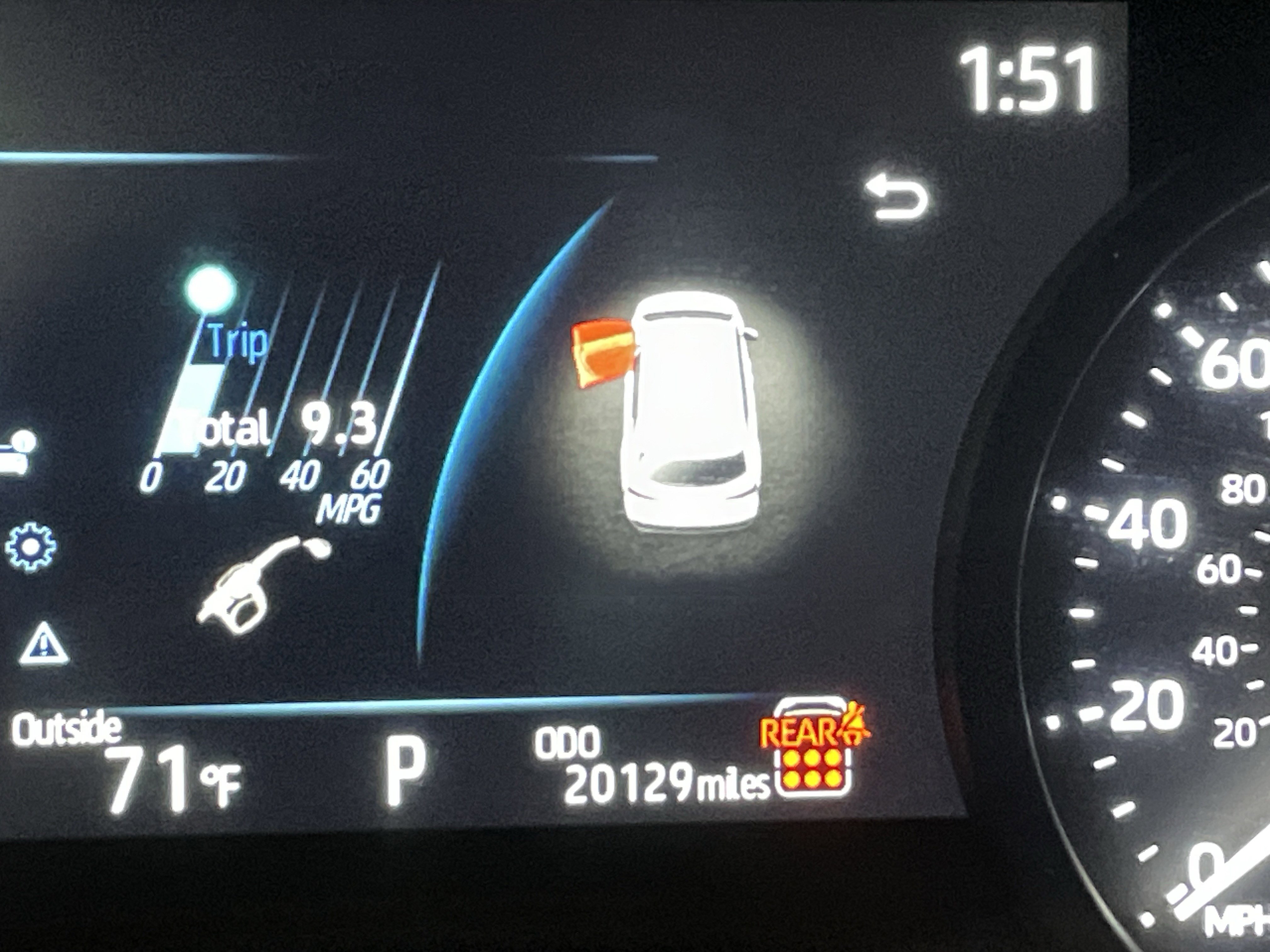 Certified 2025 Toyota Sienna XLE image 22