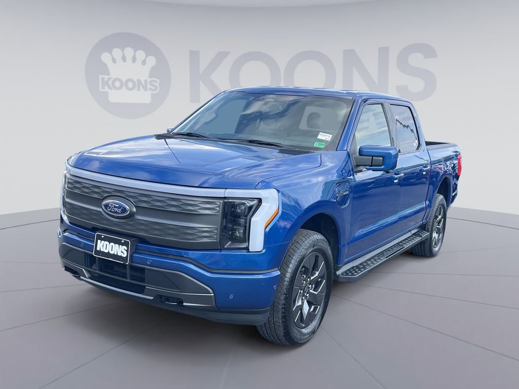 Used 2022 Ford F150 Lightning Lariat image 1