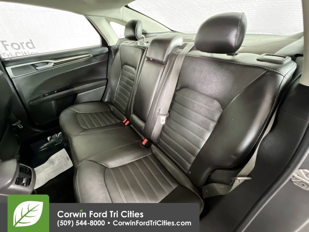 Used 2014 Ford Fusion Energi SE image 28