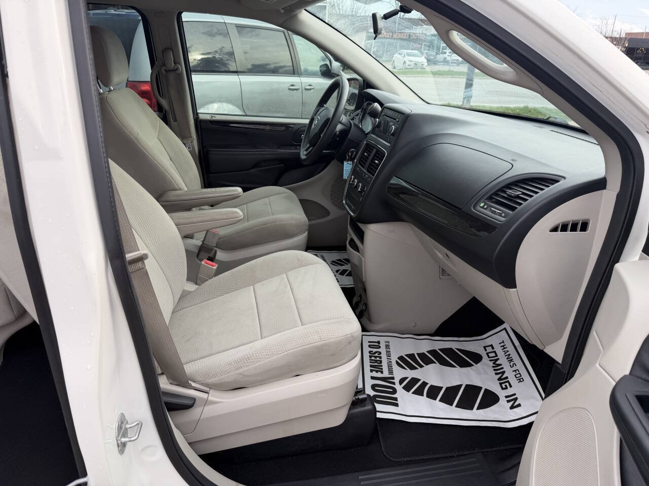 Used 2013 Dodge Grand Caravan American Value Package FWD image 7
