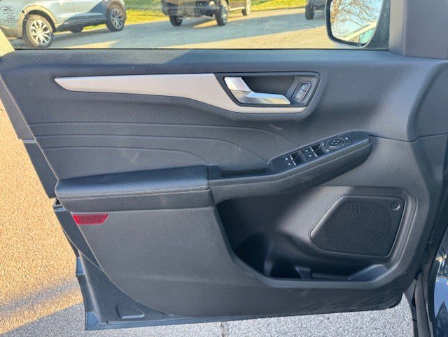 Certified 2022 Ford Escape SEL image 10