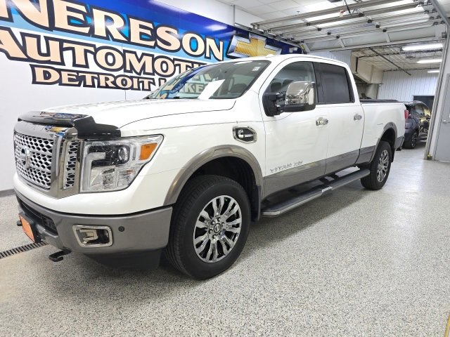 Used 2018 Nissan Titan Platinum Reserve w/ Platinum Utility Package image 1