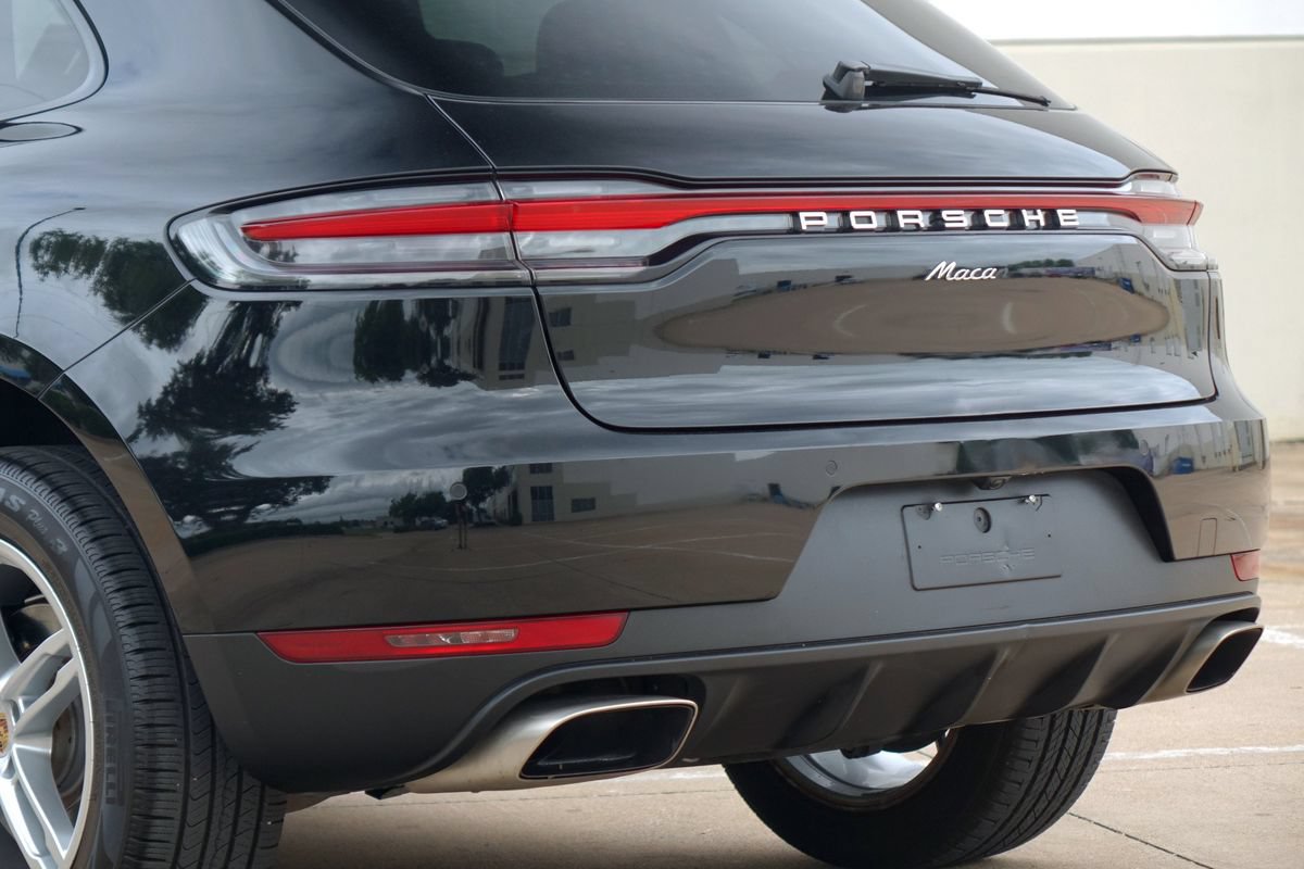 Used 2019 Porsche Macan AWD/4WD image 32