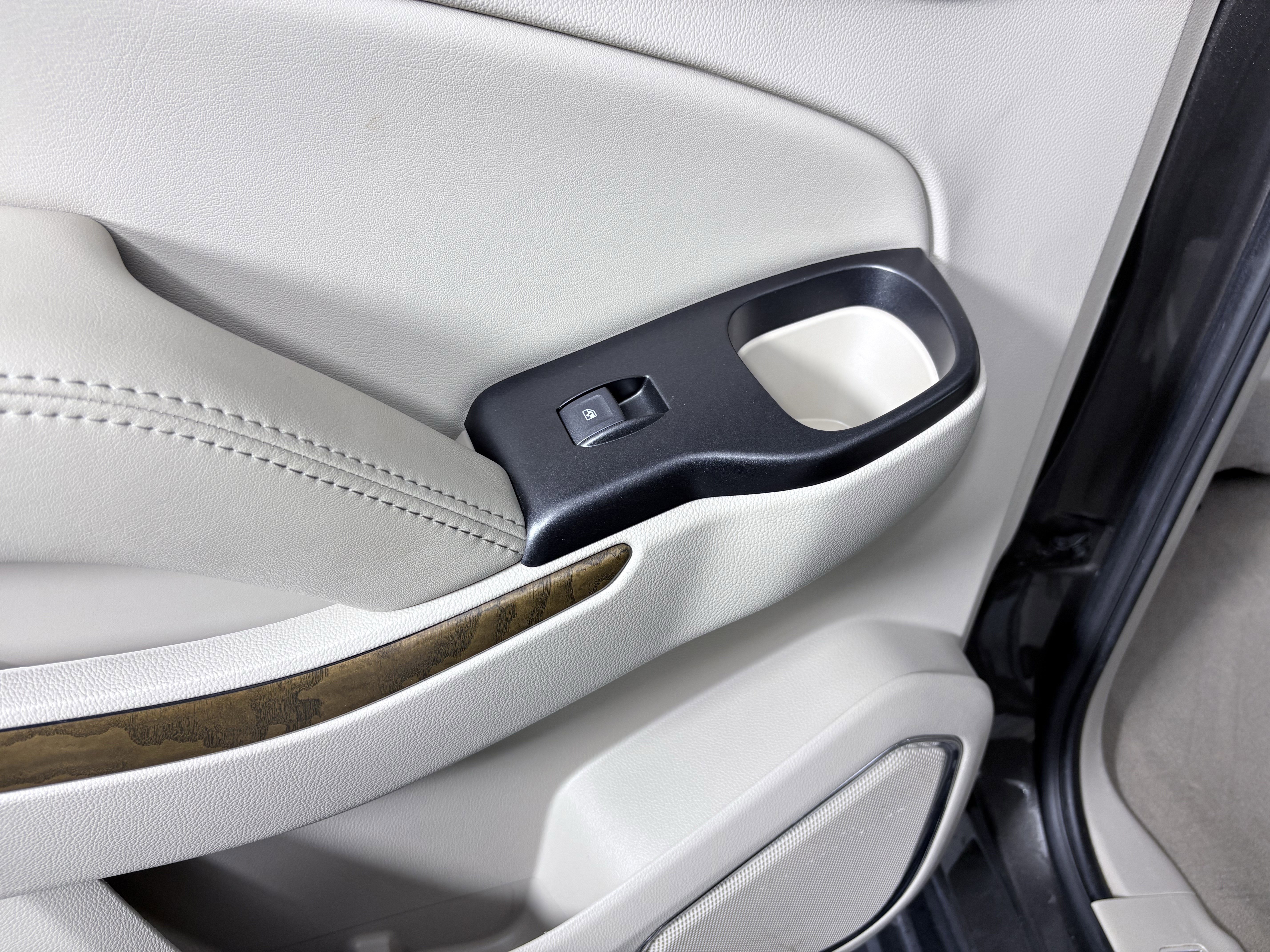 Used 2019 GMC Yukon Denali image 28