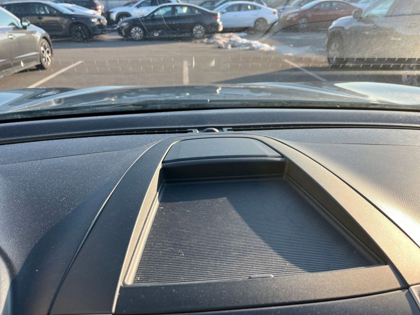 Used 2024 Ford Edge SEL image 17