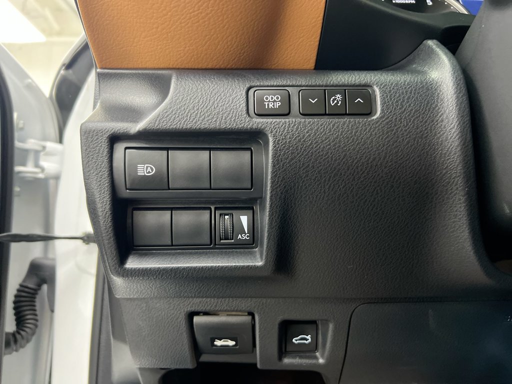 Used 2025 Lexus IS 350 F Sport w/ Navigation Package AWD/4WD image 19