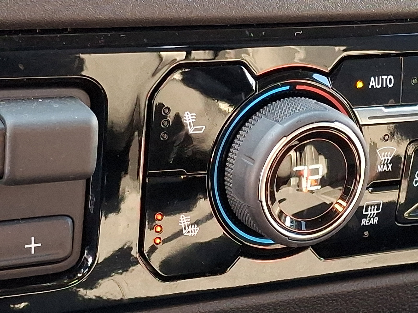 Certified 2026 Chevrolet Silverado 1500 LT image 26