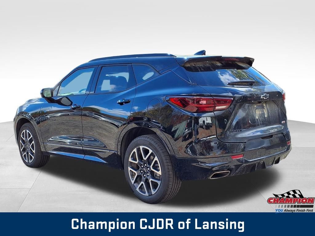 Used 2025 Chevrolet Blazer RS image 7
