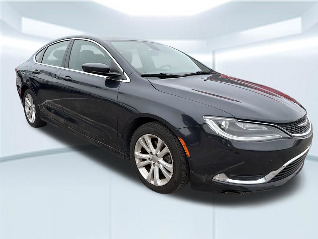Used 2017 Chrysler 200 Limited Platinum FWD image 6
