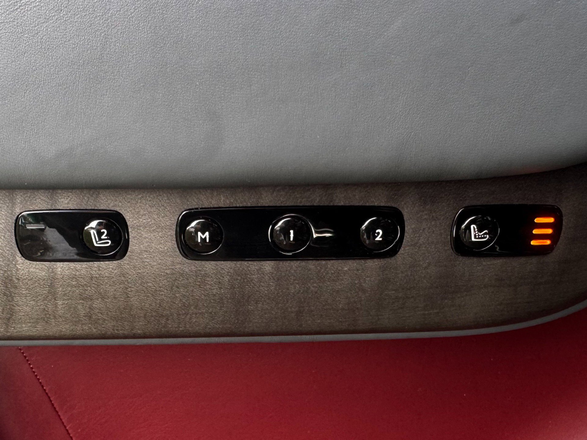 Used 2020 Rolls-Royce Cullinan 335K MSRP!! image 88