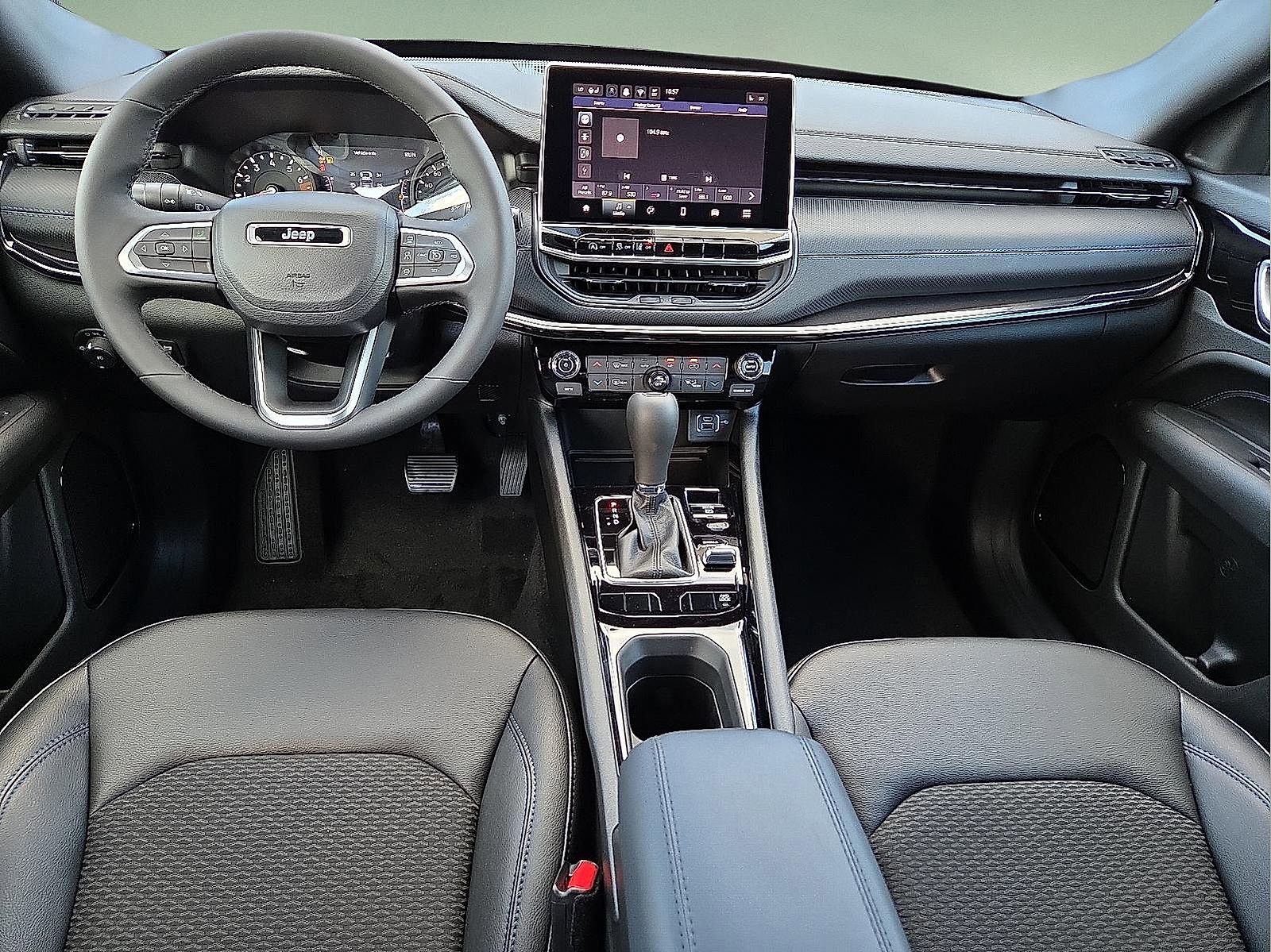 New 2026 Jeep Compass Latitude w/ Quick Order Package 29K image 11