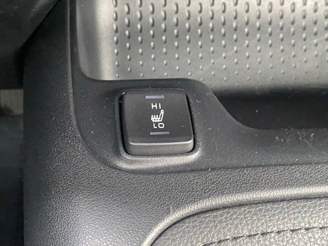 Used 2020 Toyota Corolla XSE FWD image 16