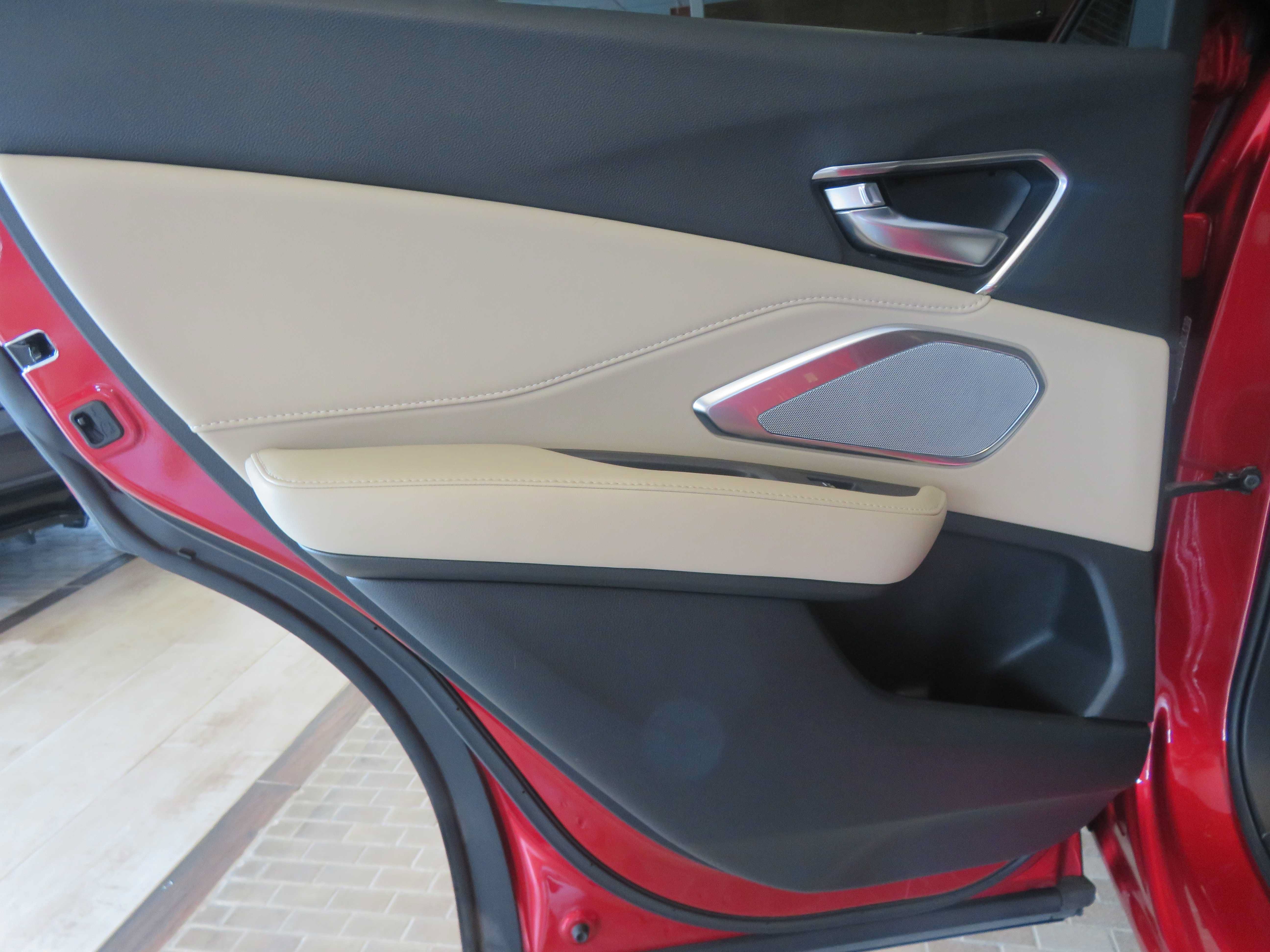 Used 2020 Acura RDX w/ Advance Package FWD image 17