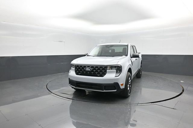 New 2026 Ford Maverick XLT image 3