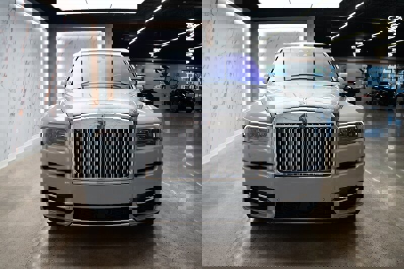 Used 2020 Rolls-Royce Cullinan image 24