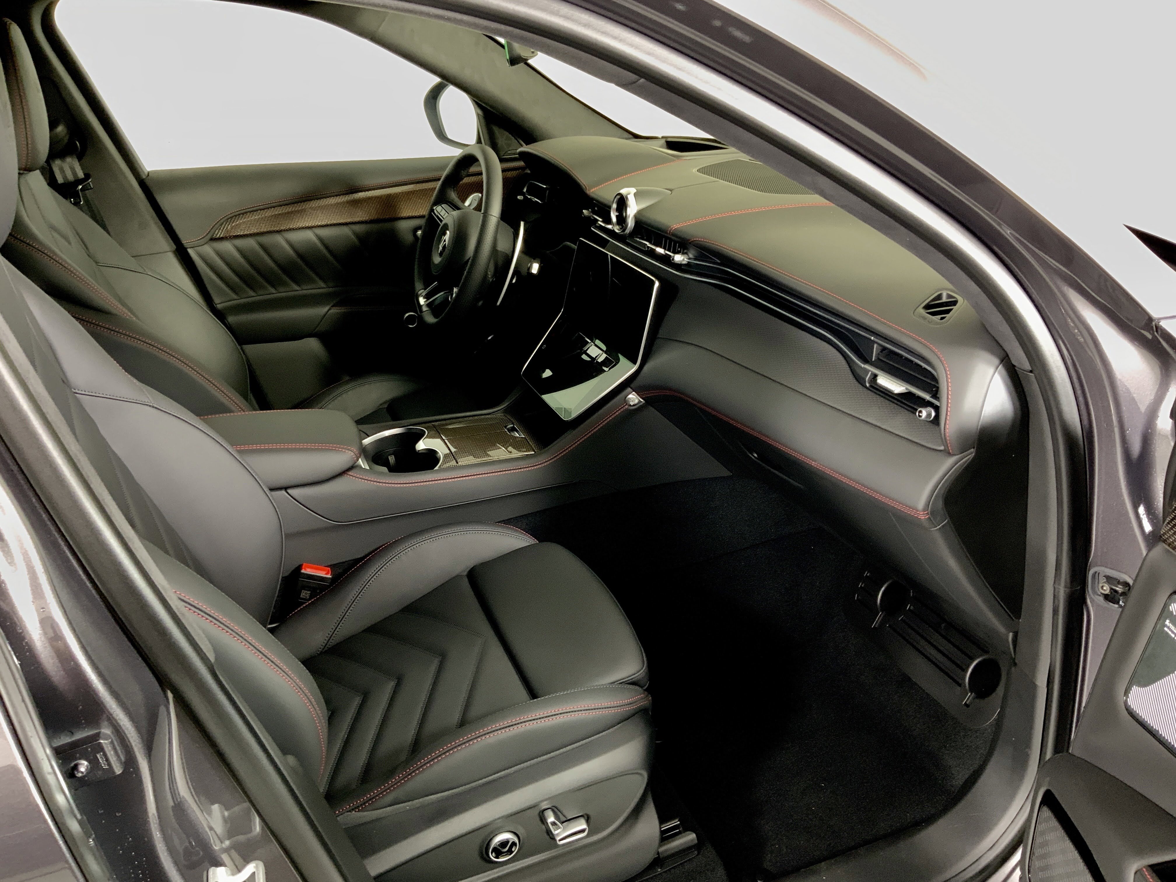 New 2026 Maserati Grecale Modena image 35