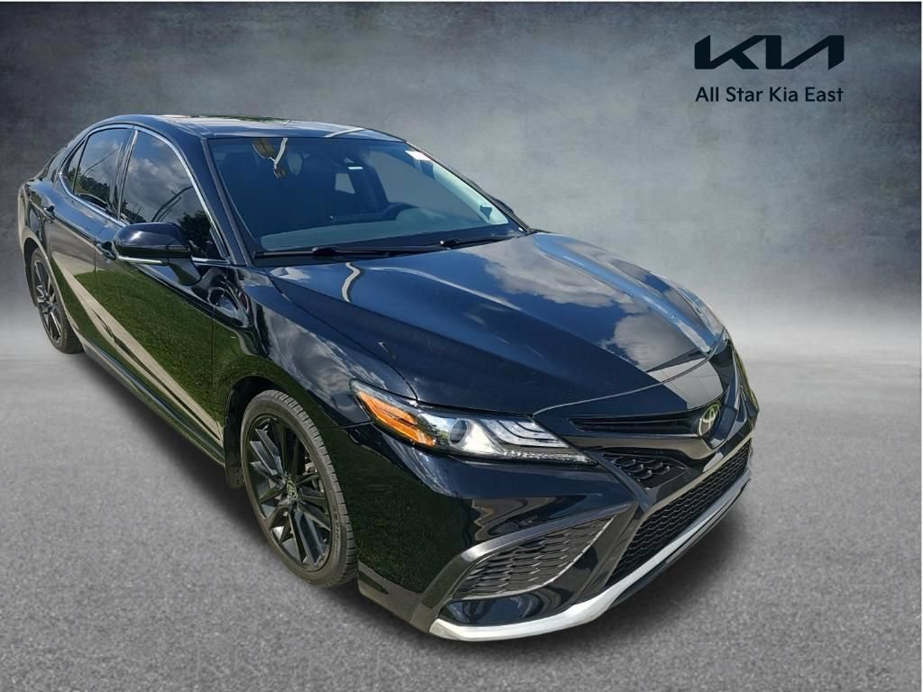 Used 2021 Toyota Camry XSE FWD image 1