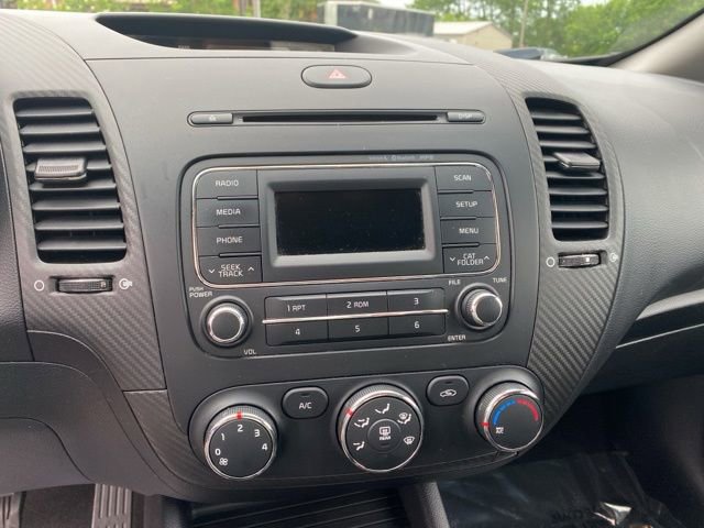 Used 2015 Kia Forte EX FWD image 14