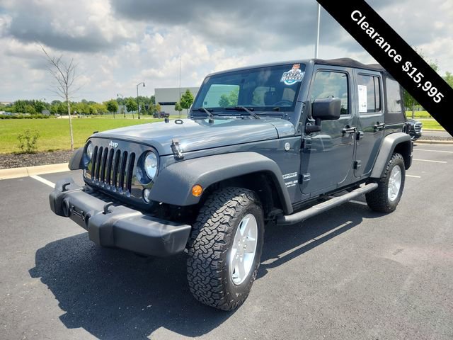 Used 2017 Jeep Wrangler Unlimited Sport w/ Connectivity Group image 4