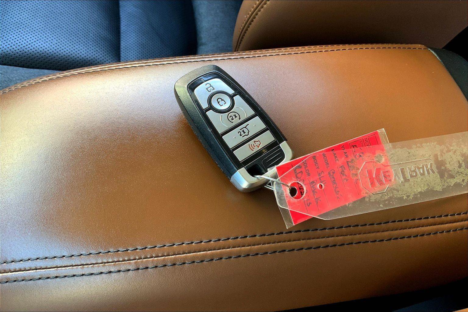 Used 2022 Ford Bronco Sport Outer Banks w/ Tech Package image 12