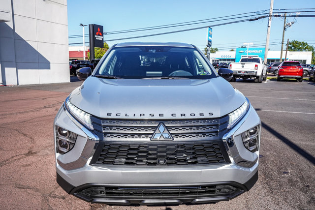 New 2026 Mitsubishi Eclipse Cross LE image 2