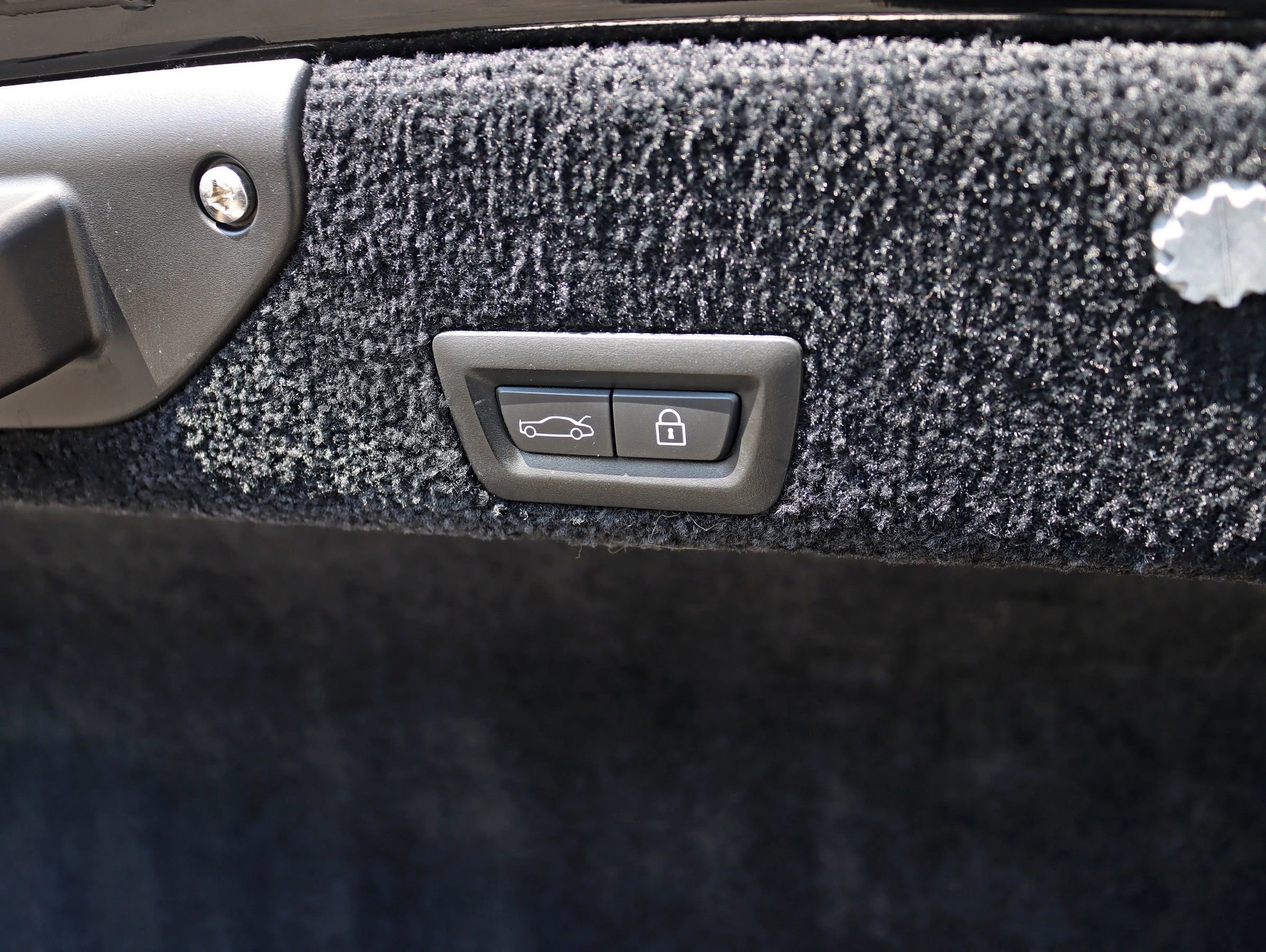Used 2015 Rolls-Royce Ghost image 48