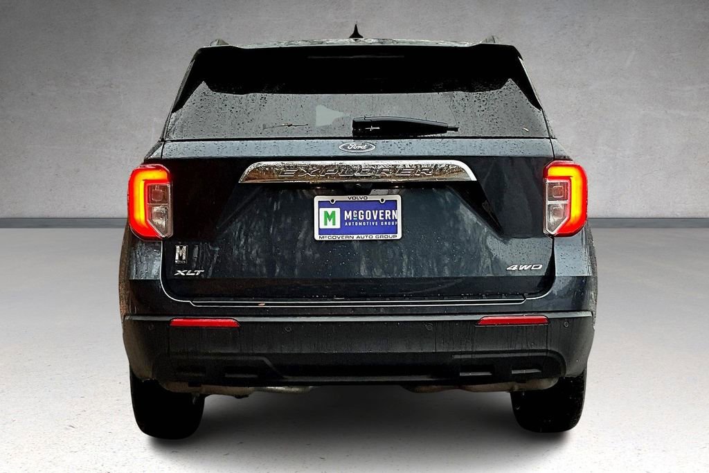 Used 2023 Ford Explorer XLT image 5