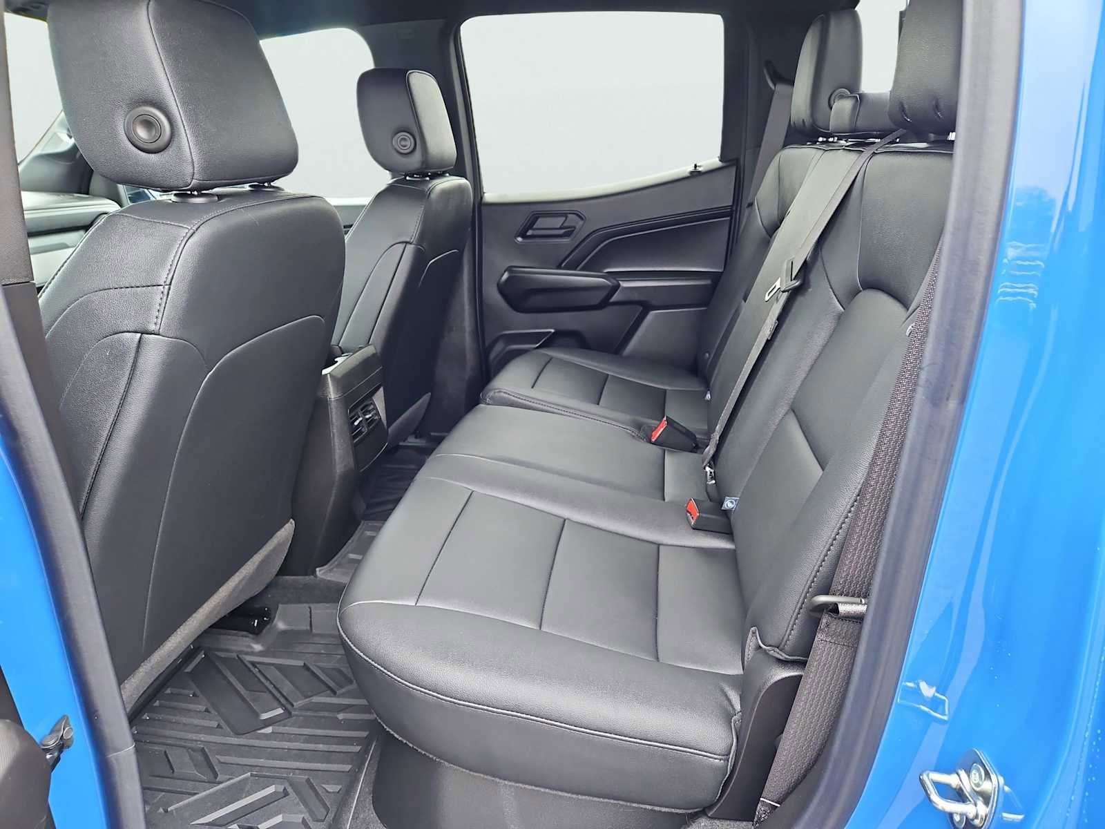 Used 2026 Chevrolet Colorado Trail Boss image 33