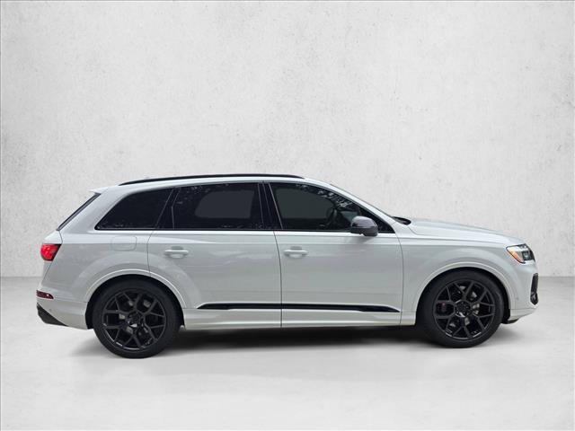 New 2026 Audi SQ7 Premium Plus AWD/4WD image 4