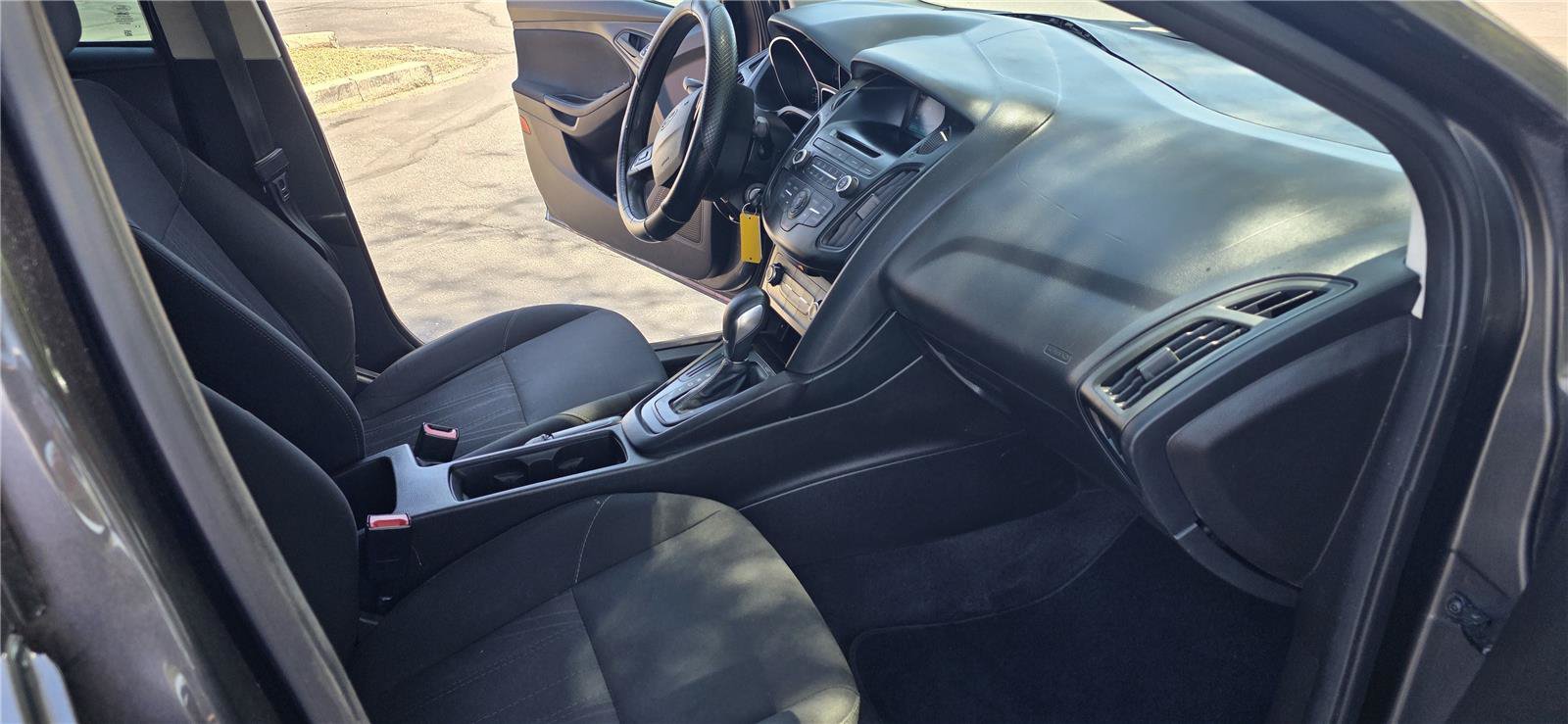 Used 2016 Ford Focus S w/ Exterior Protection Package FWD image 13