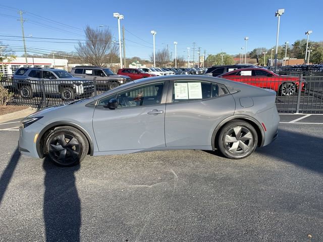 Used 2023 Toyota Prius LE image 5