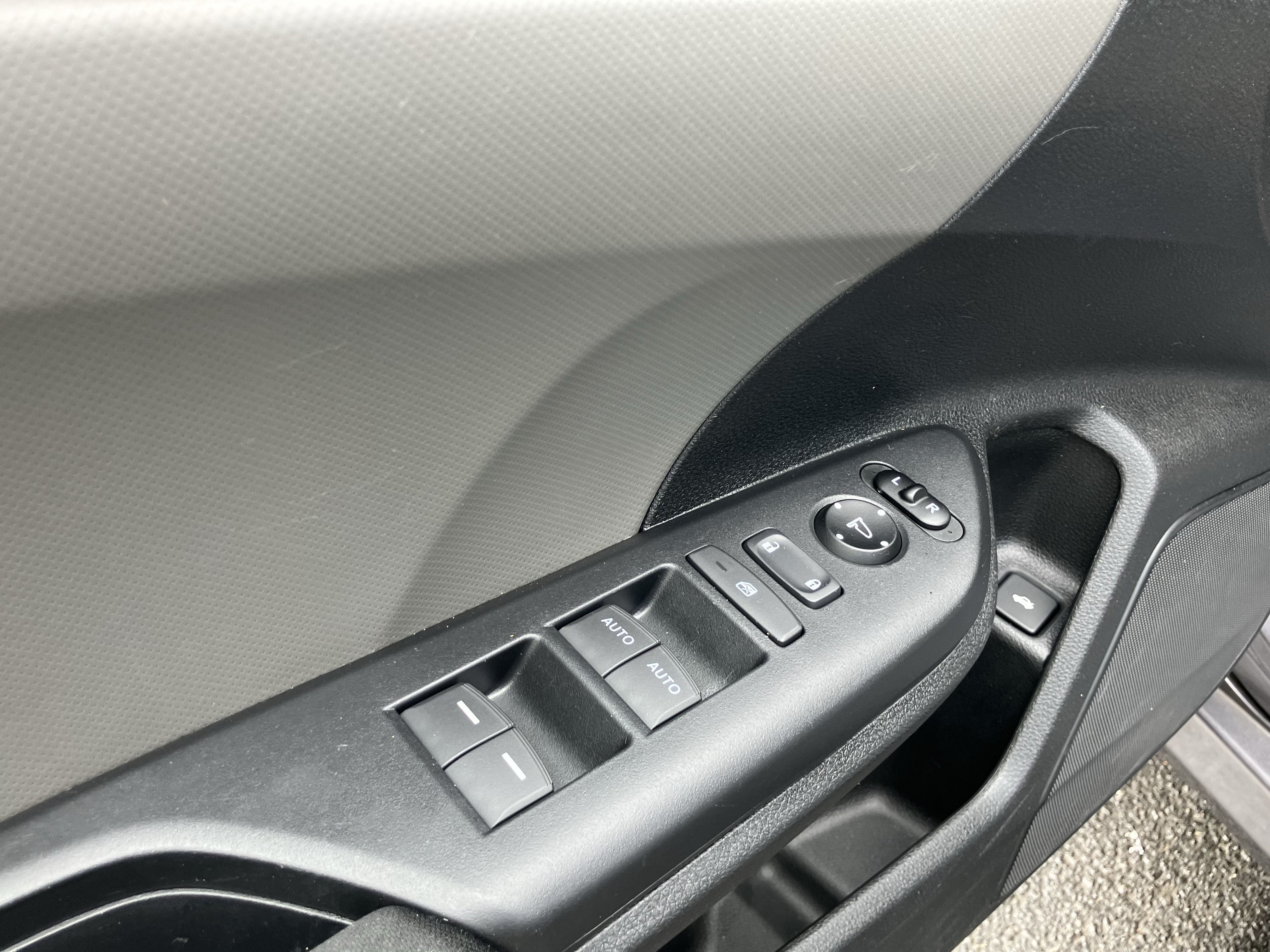 Used 2019 Honda Civic LX image 15