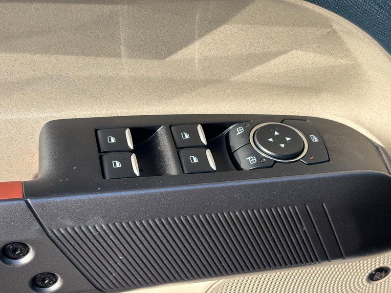 New 2025 Ford Maverick Lariat image 18